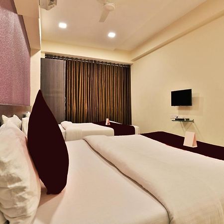 Royal Rituals Hotel Surat Luaran gambar