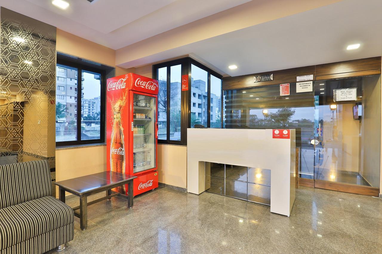 Royal Rituals Hotel Surat Luaran gambar